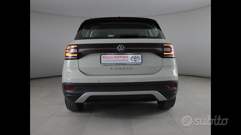 Usata VW T-Cross Style 95 CV (69 kW) 2023 Grigio SUV