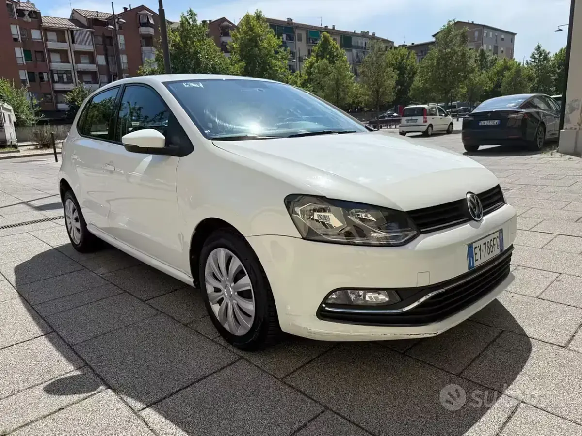 Usata VW Polo 75 CV (55 kW) 2015 Bianco Berlina
