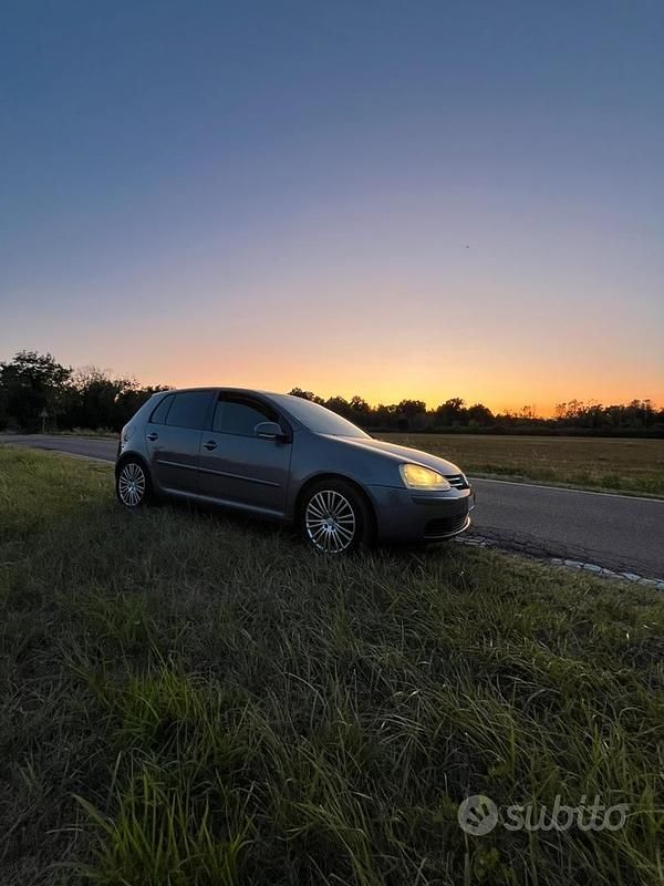 Usata VW Golf V 115 CV (84 kW) 2006 Utilitaria