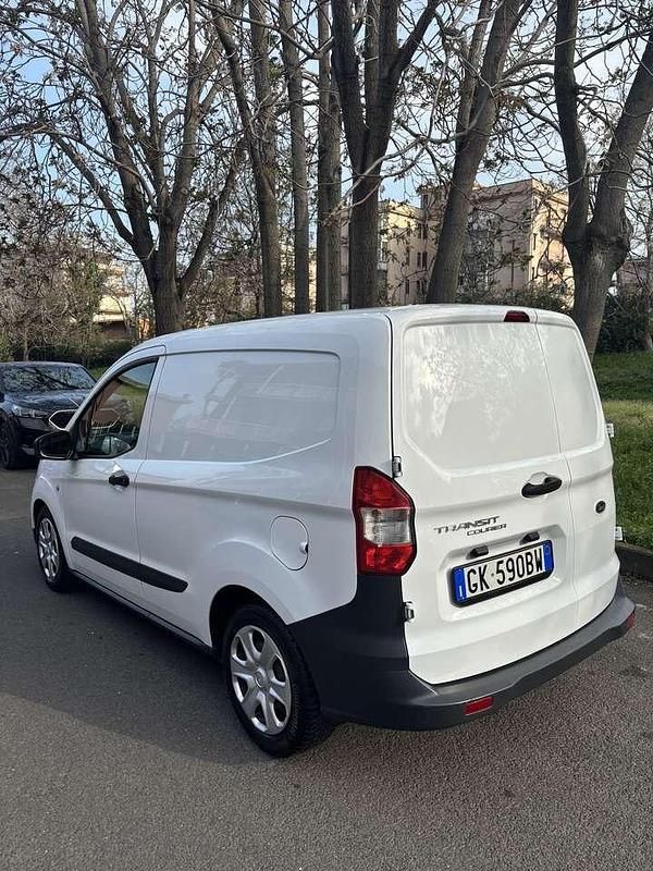 Usata Ford Tourneo Courier 75 CV (55 kW) 2022 Other Monovolume
