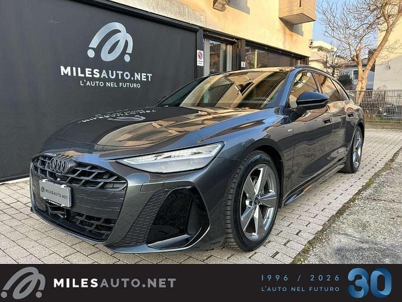 Usata Audi A6 Ambiente 204 CV (150 kW) 2025 Grigio scuro Station wagon