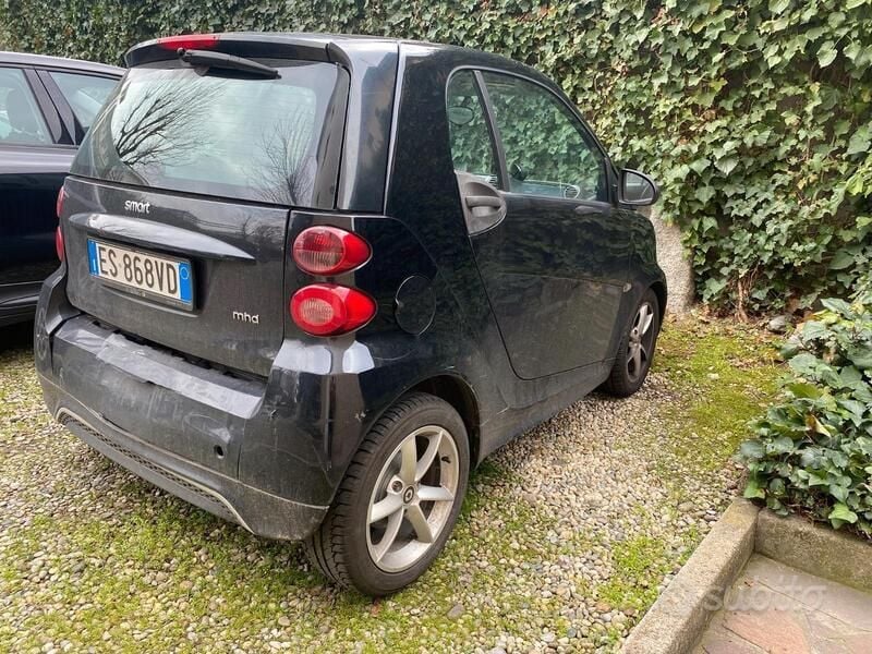 Usata 2013 Smart ForTwo Coupé Coupé | 5900 € (Ottimo prezzo) - Immagine 1/4