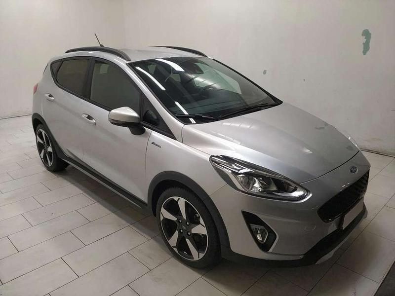 Usata Ford Fiesta Active 125 CV (91 kW) 2021 Argento Utilitaria
