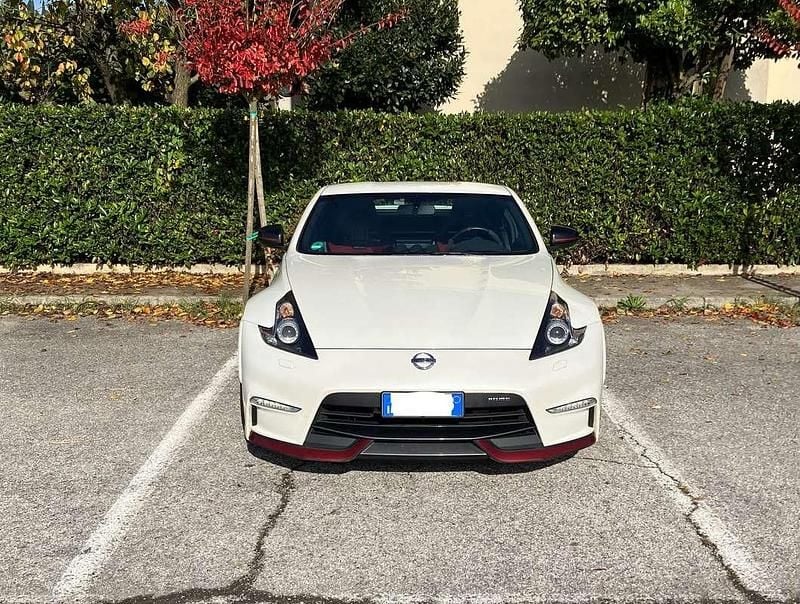 Gebraucht Nissan 370Z Nismo 344 PS (253 kW) 2016 Weiß Coupé