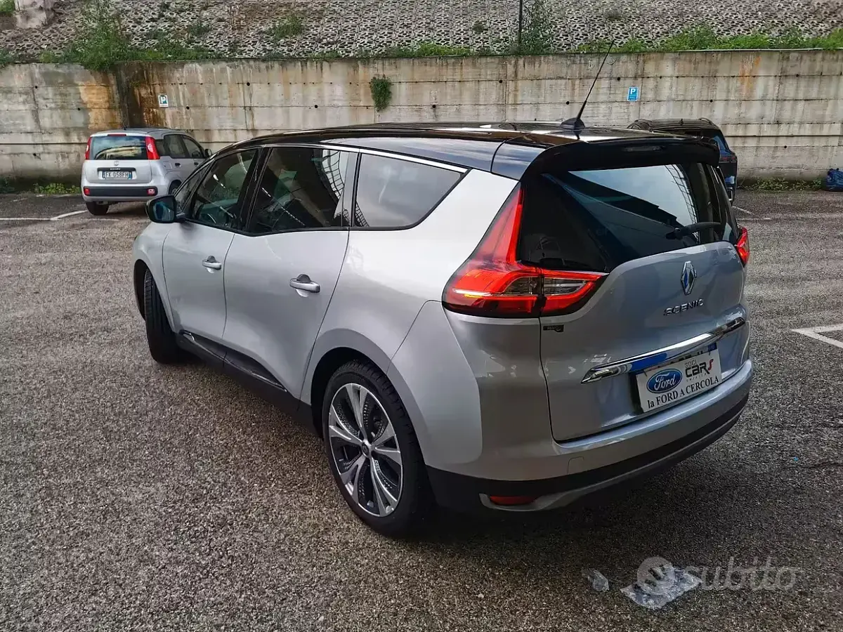 Usata Renault Grand Scénic IV Intens 120 CV (88 kW) 2020 Grigio Monovolume