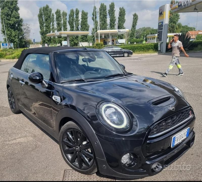 Usata Mini Cooper S Cabriolet 192 CV (141 kW) 2019 Nero Cabrio