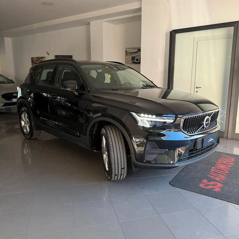 Usata Volvo XC40 Core 163 CV (119 kW) 2024 Nero SUV
