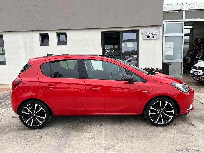 Usata Opel Corsa Edition 70 CV (51 kW) 2018 Rosso Berlina