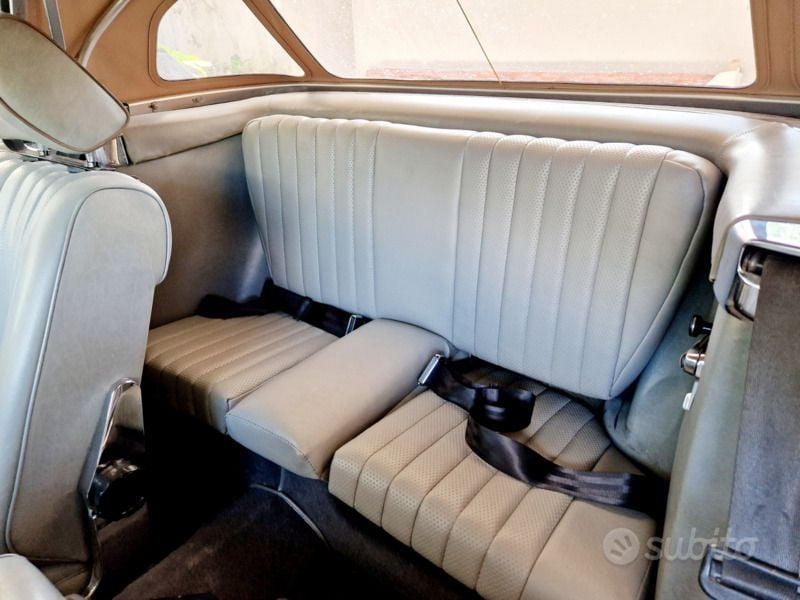 Usata Mercedes SL380 204 CV (150 kW) 1984 Grigio Cabrio