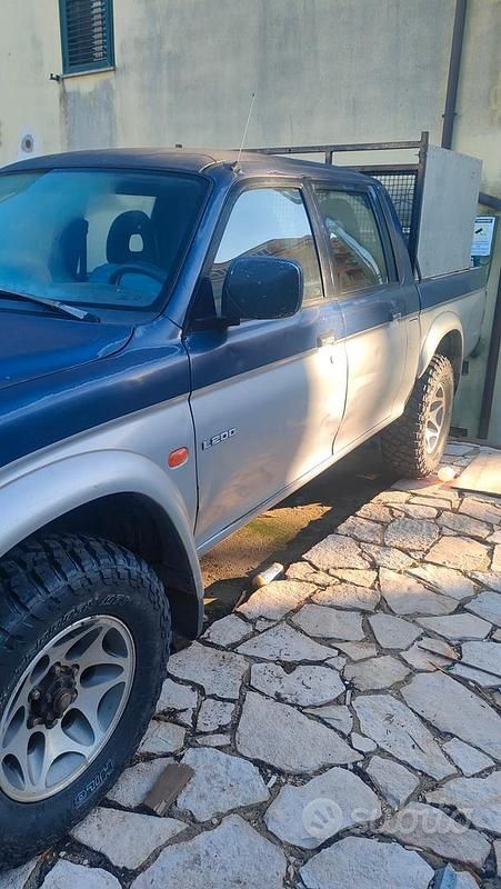 Usata Mitsubishi L200 2000 Pick-up