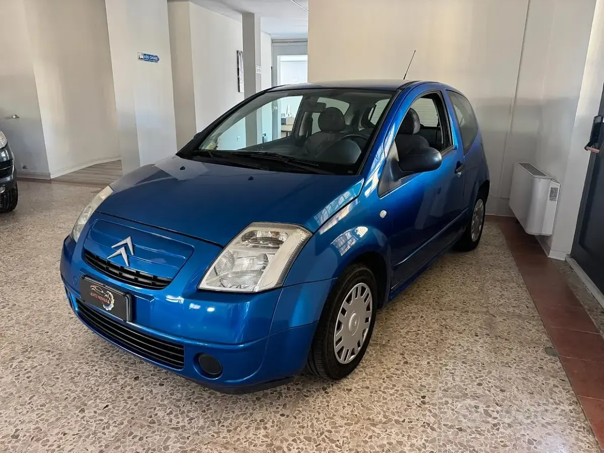 Usata Citroën C2 60 CV (44 kW) 2004 Bluazzurro Utilitaria