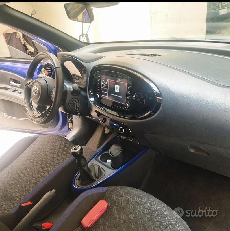 Usata Toyota Aygo X 72 CV (52 kW) 2023 SUV