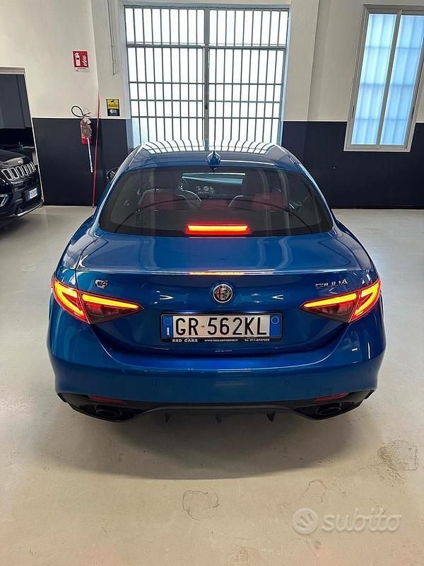 Usata Alfa Romeo Giulia 210 CV (154 kW) 2023 Blu Berlina