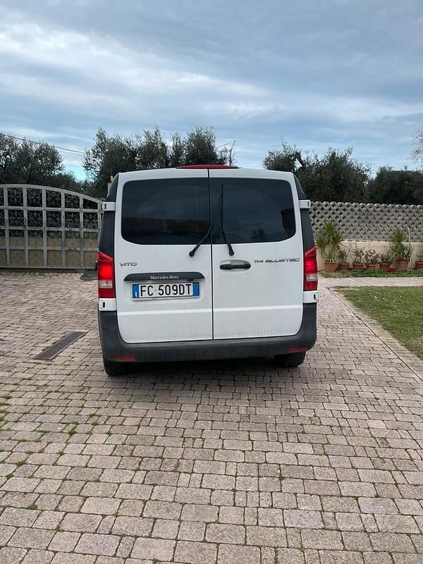 Usata Mercedes Vito 190 CV (139 kW) 2016 Bianco Furgone