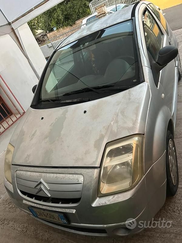 Usata Citroën C2 68 CV (50 kW) 2003 Grigio Utilitaria