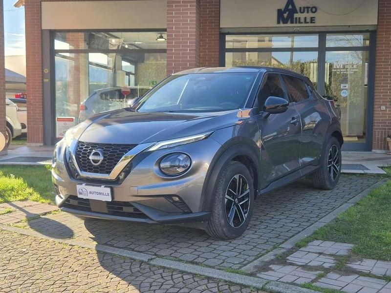 Usata Nissan Juke N-Connecta 114 CV (83 kW) 2024 Grigio SUV