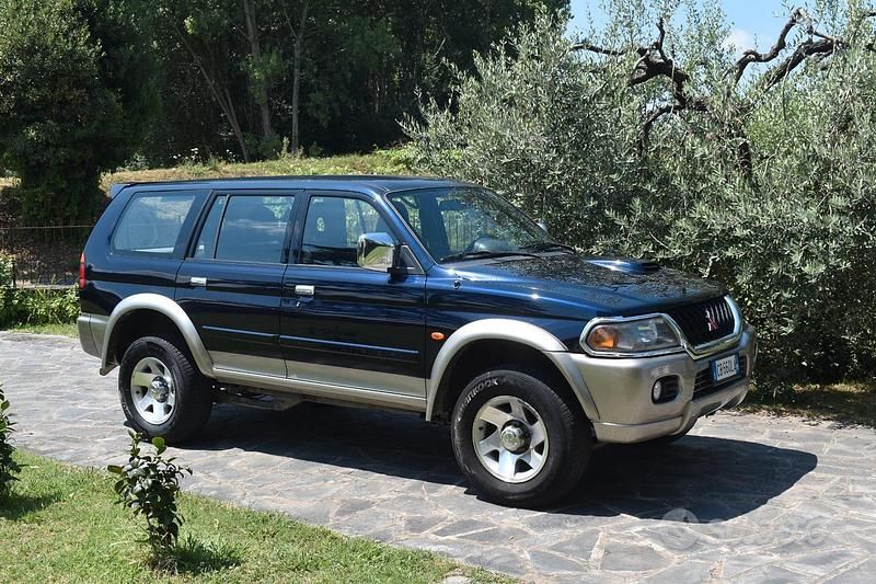 Usata Mitsubishi Pajero Sport 2002 Blu SUV
