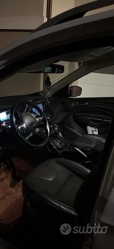 Usata Ford Kuga 150 CV (110 kW) 2016 SUV