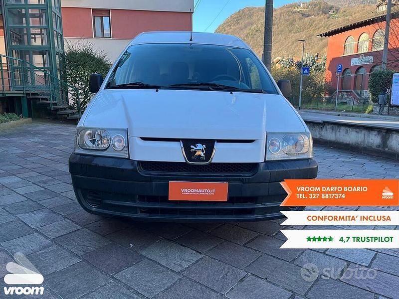 Usata 2004 Peugeot Expert Furgone | 3490 € - Immagine 1/4