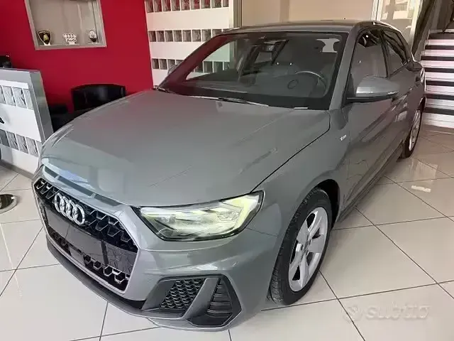 Usata Audi A1 S-Line 116 CV (85 kW) 2019 Grigio SUV
