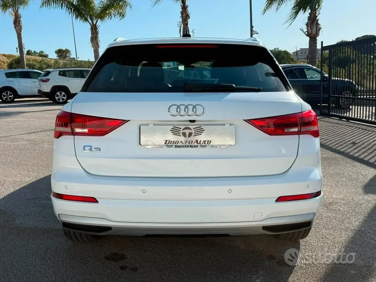 Usata Audi Q3 Advanced 150 CV (110 kW) 2021 Bianco SUV