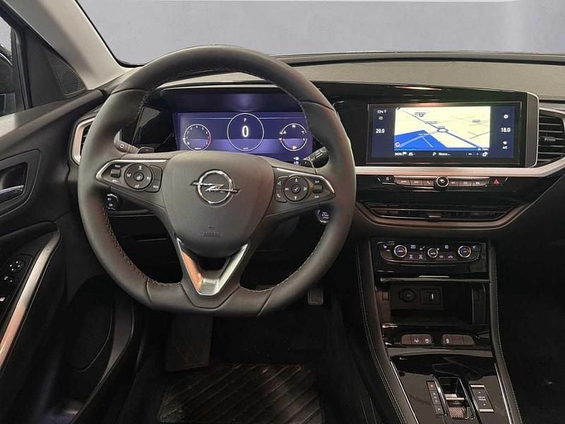 Usata Opel Grandland X Ultimate 131 CV (96 kW) 2024 Grigio SUV