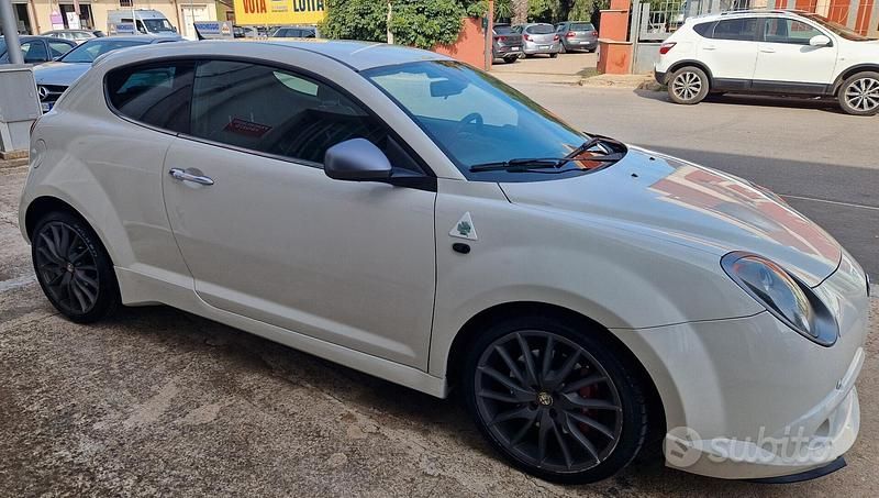 Usata Alfa Romeo MiTo 170 CV (125 kW) 2010 Bianco Utilitaria