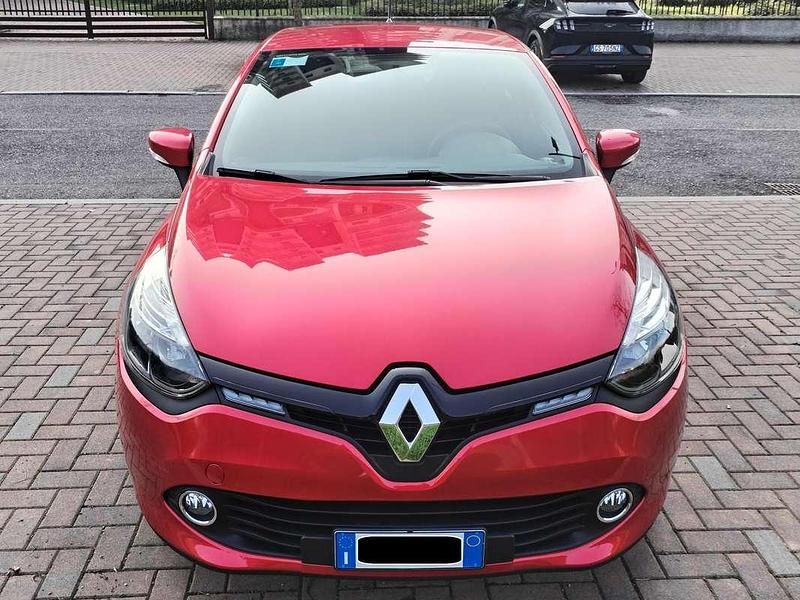 Usata Renault Clio IV 73 CV (53 kW) 2015 Rosso Berlina