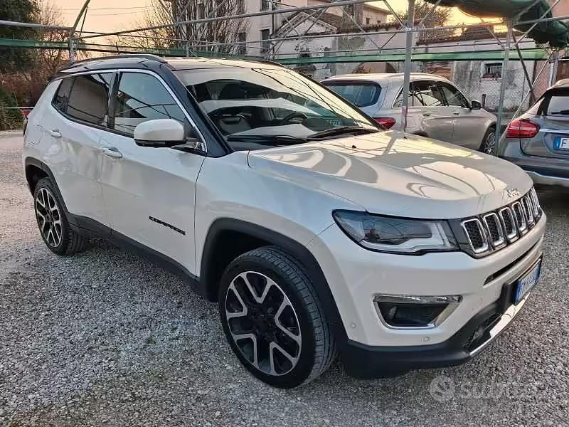 Usata Jeep Compass Limited 170 CV (125 kW) 2017 Bianco SUV