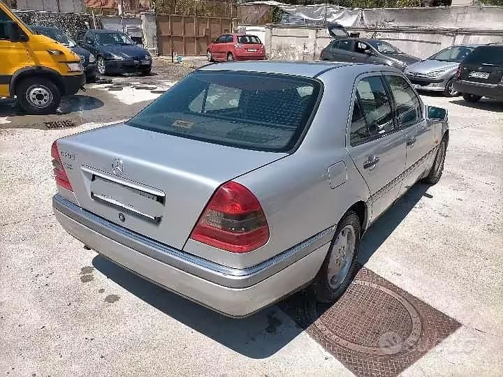 Usata Mercedes C200 1994 Berlina