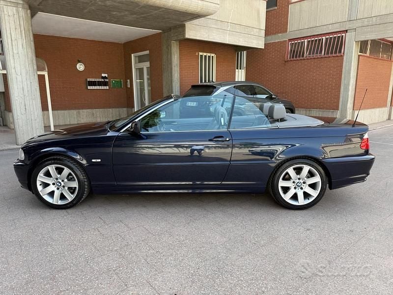 Usata BMW 320 Cabriolet 170 CV (125 kW) 2001 Cabrio
