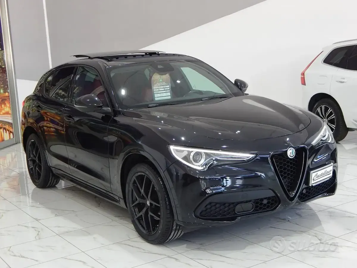 Usata Alfa Romeo Stelvio Veloce 210 CV (154 kW) 2021 Nero SUV