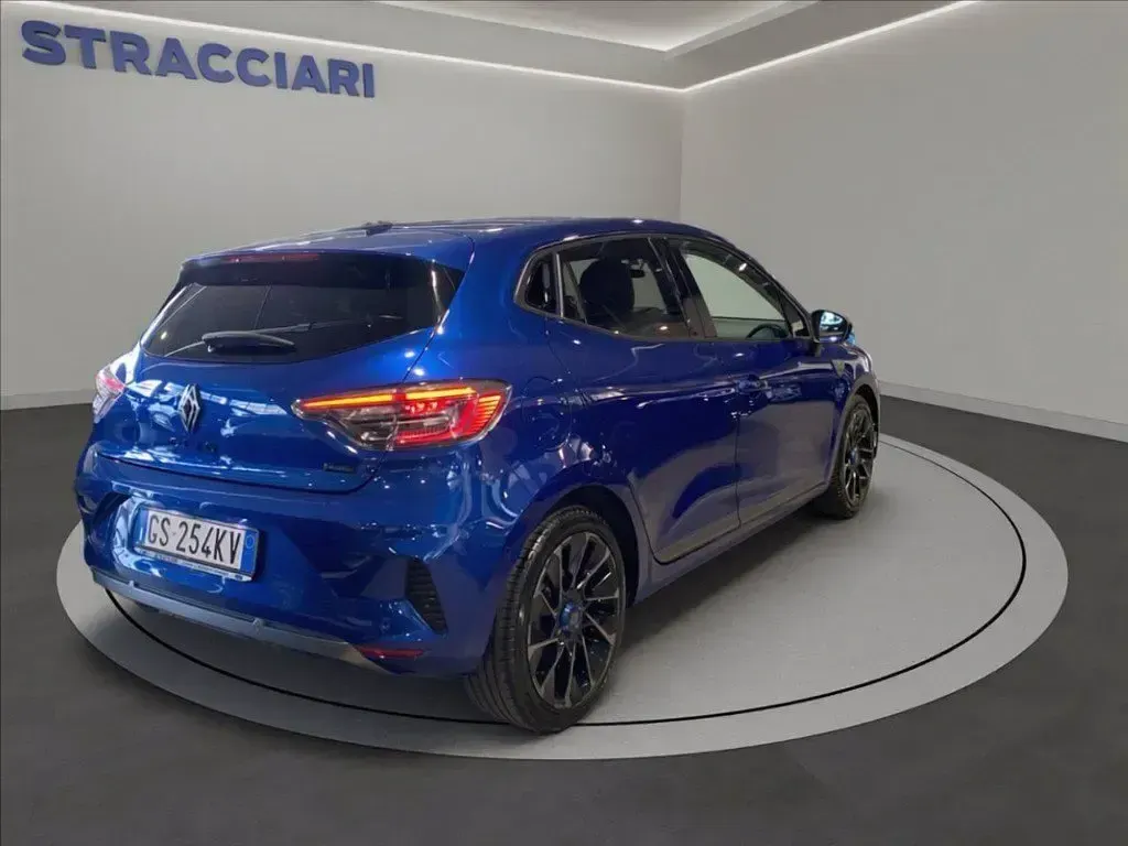 Usata Renault Clio Esprit Alpine 143 CV (105 kW) 2023 Blu metallizzato Utilitaria