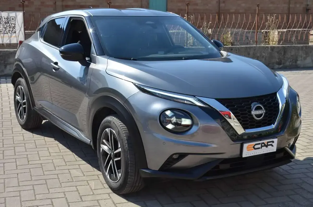 Usata Nissan Juke N-Connecta 114 CV (83 kW) 2024 Grigio SUV