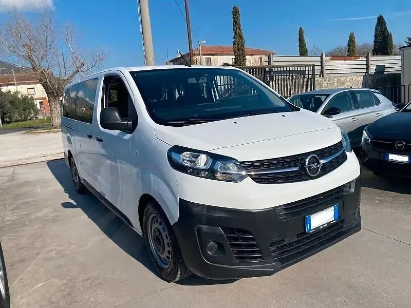 Usata Opel Vivaro-e Combi S 119 CV (87 kW) 2021 Bianco Monovolume