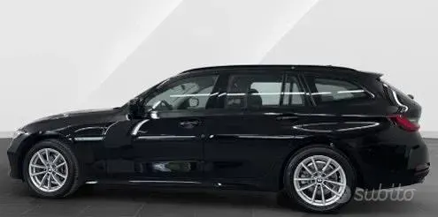 Usata BMW 318 Comfort Edition 156 CV (114 kW) 2024 Nero Station wagon
