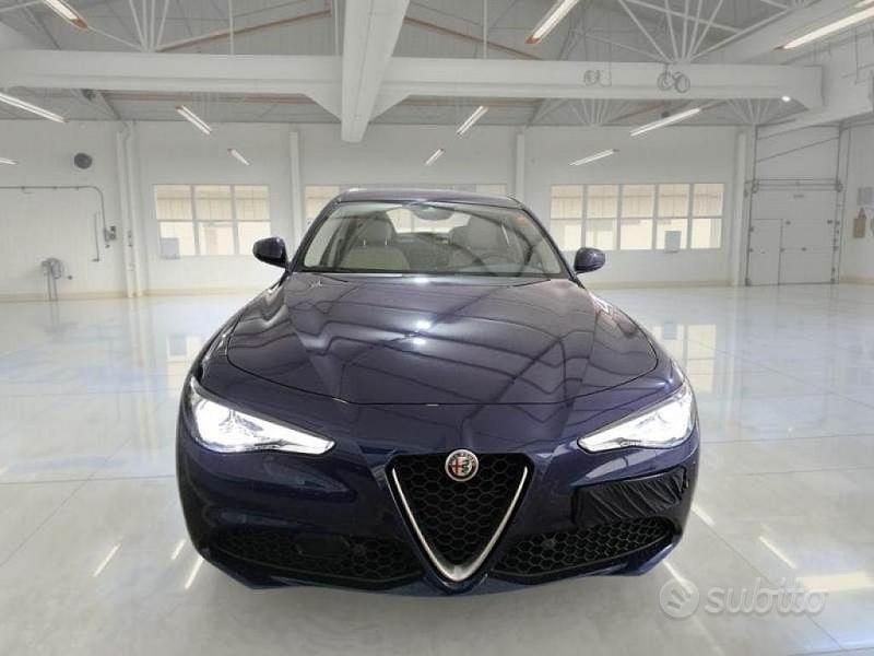 Usata Alfa Romeo Giulia Business 190 CV (139 kW) 2021 Blu Berlina