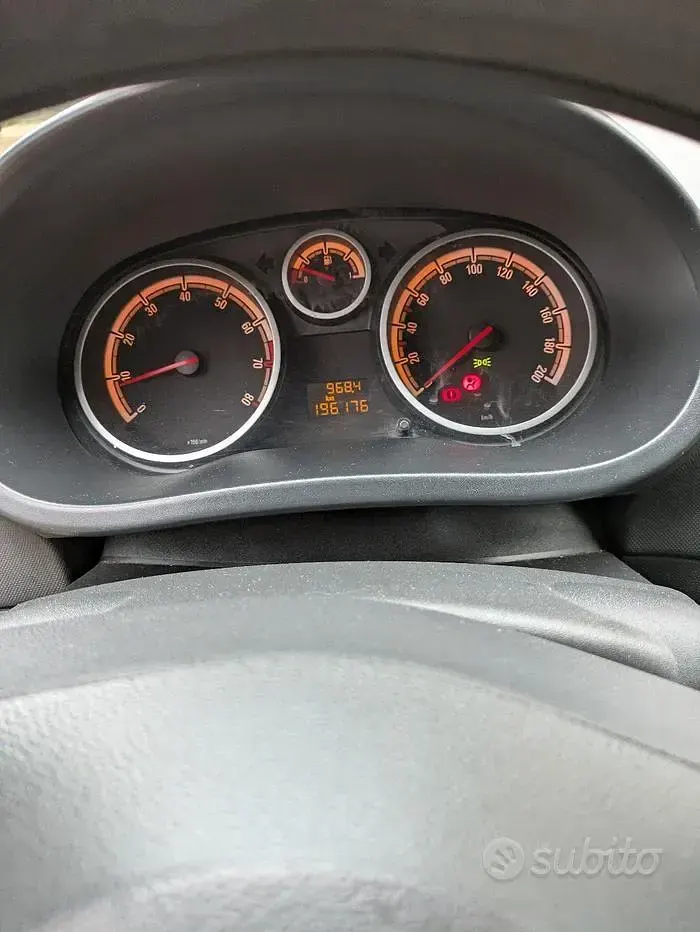 Używany Opel Corsa 80 KM (58 kW) 2008 Hatchback