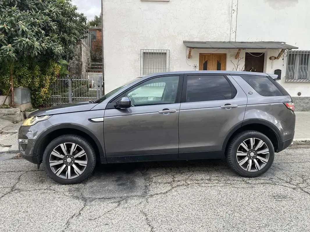 Usata Land Rover Discovery Sport HSE Luxury 179 CV (131 kW) 2016 SUV