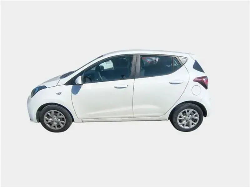 Usata Hyundai i10 Comfort 69 CV (50 kW) 2018 Bianco Utilitaria