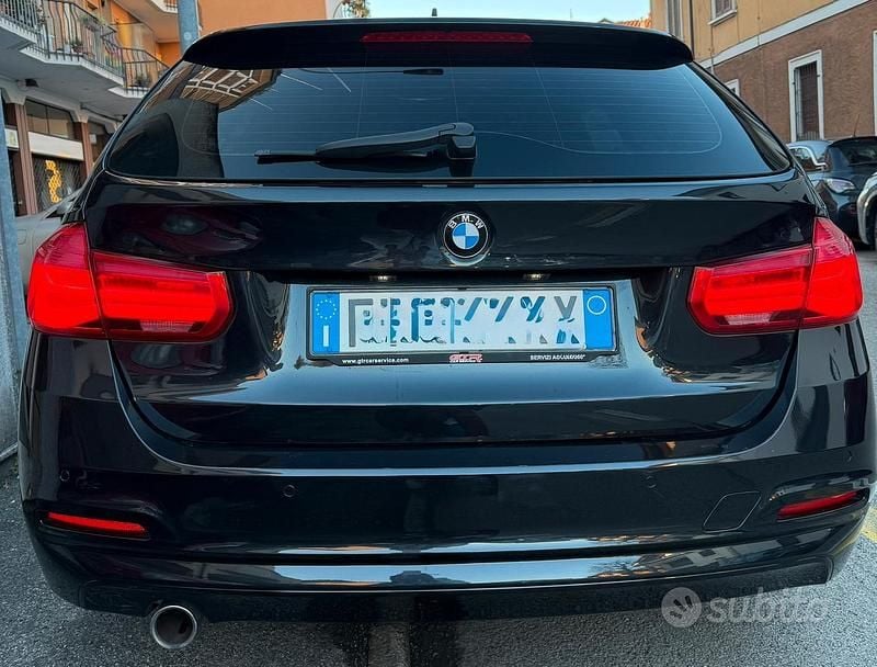 Usata BMW 318 Comfort Edition 150 CV (110 kW) 2016 Nero Station wagon