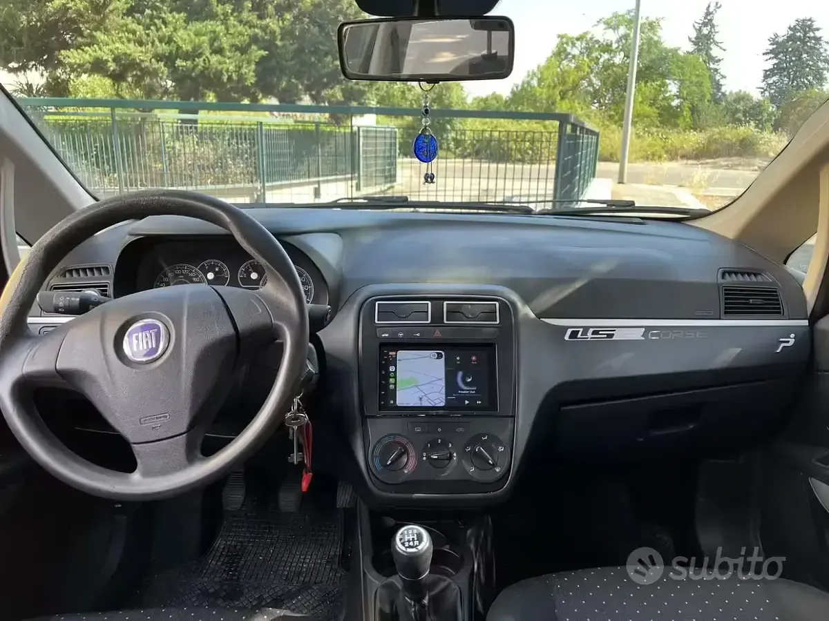 Usata Fiat Grande Punto 75 CV (55 kW) 2008 Nero Utilitaria