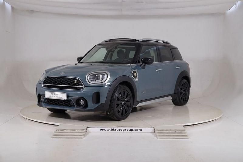 Usata Mini Cooper Countryman Hype 220 CV (161 kW) 2022 Blu / grigio SUV