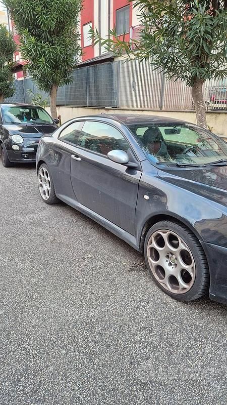 Usata Alfa Romeo GT Progression 150 CV (110 kW) 2007 Nero Coupé