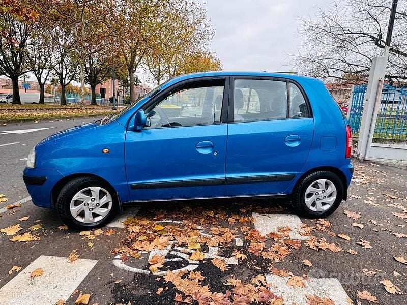 Usata Hyundai Atos Active 58 CV (42 kW) 2003 Blu Utilitaria