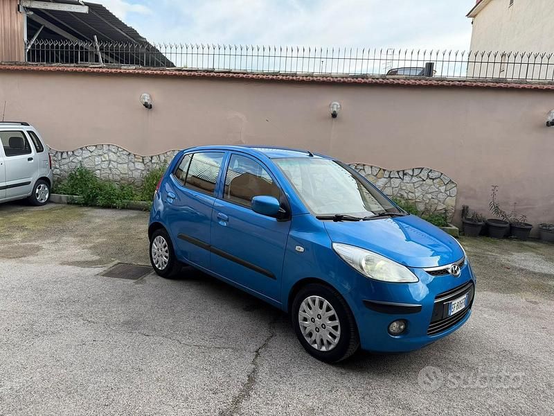 Usata Hyundai i10 Active 2012 Blu Utilitaria