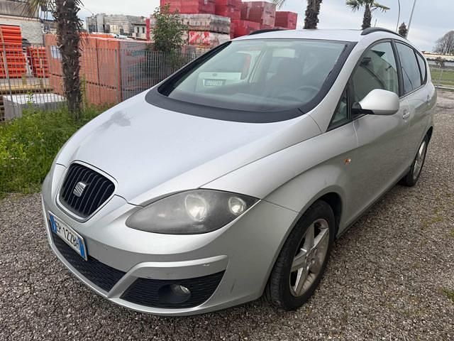 Usata Seat Altea XL Reference 89 CV (65 kW) 2012 Grigio Monovolume