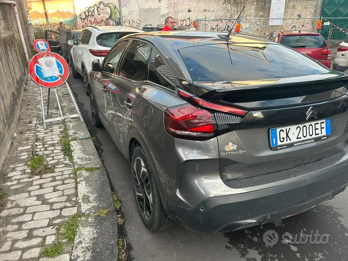 Usata Citroën C4 Shine 131 CV (96 kW) 2022 Grigio Berlina