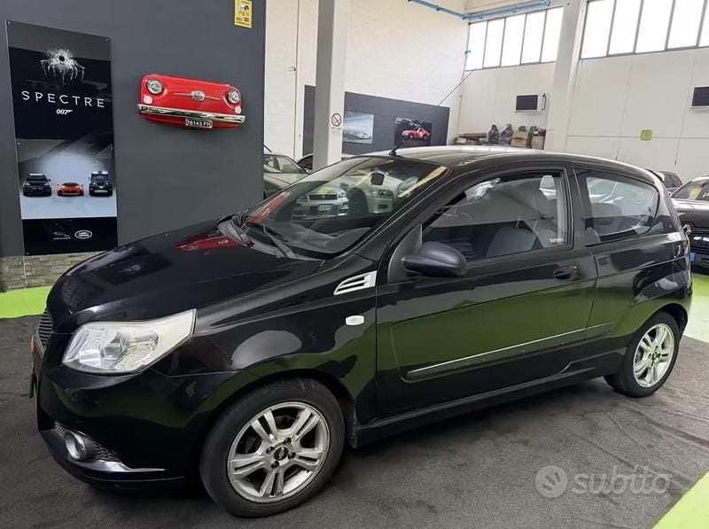 Usata Chevrolet Aveo LS 84 CV (61 kW) 2009 Nero Berlina