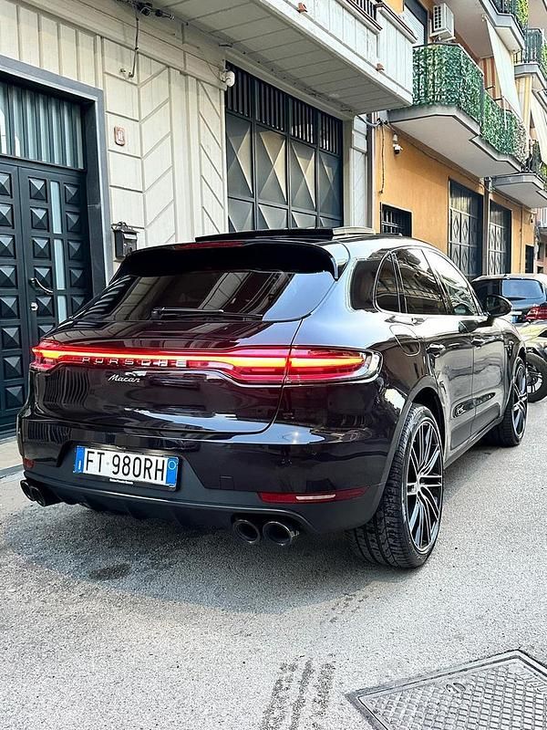 Usata Porsche Macan 245 CV (180 kW) 2019 Nero SUV